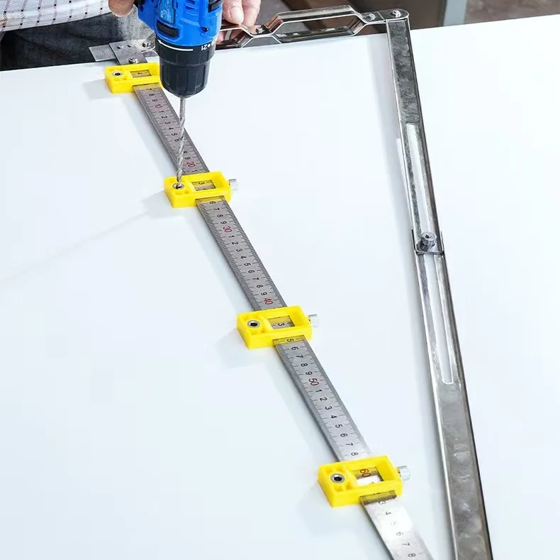 Guide de Perçage Multifonction Règle de Précision pour Quincaillerie de Meuble - Photo